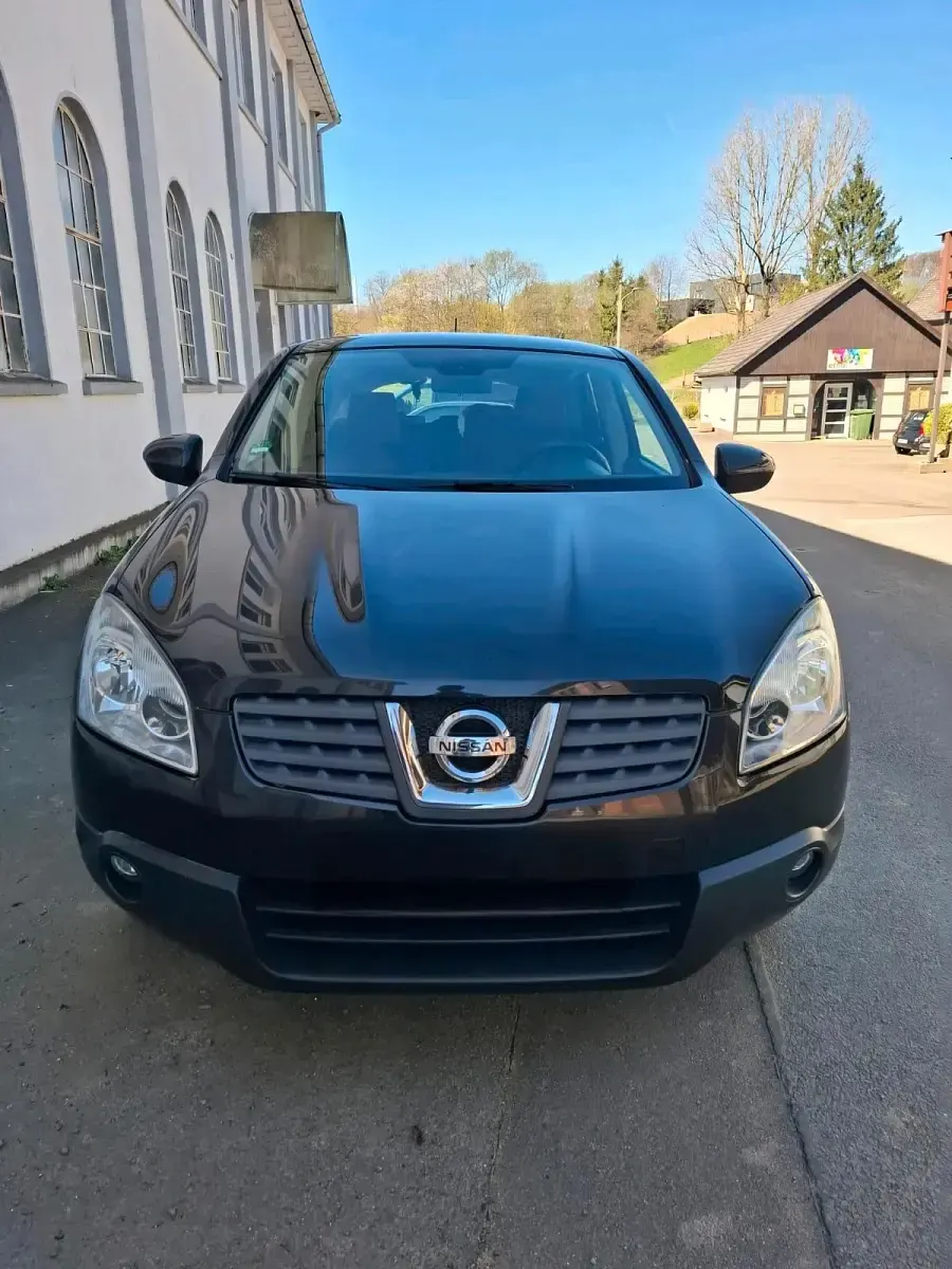 Gebraucht Nissan Qashqai 116 PS (85 kW) 2009 Schwarz SUV