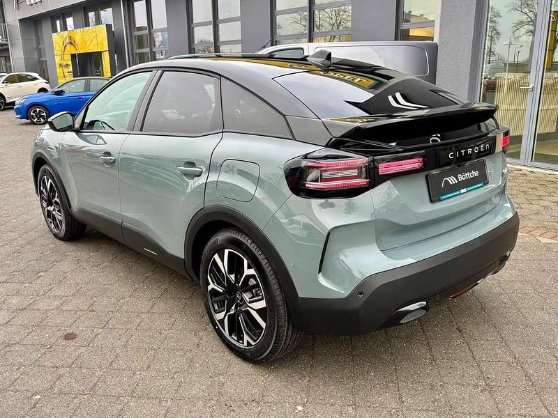 Neu Citroën e-C4 114 kW (156 PS) 2025 Manhattan green Limousine