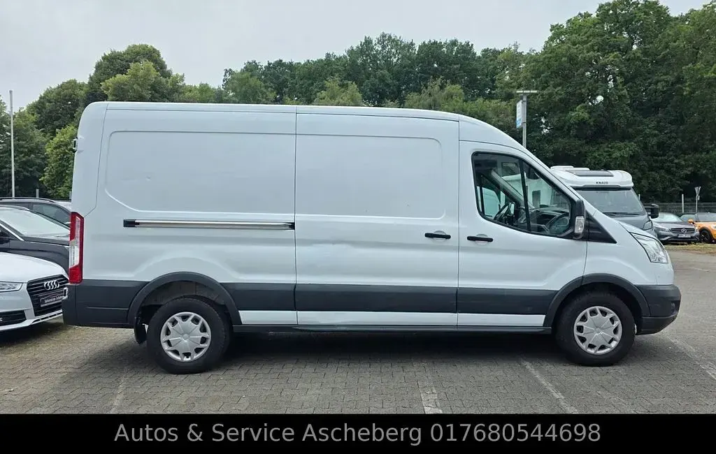 Gebraucht Ford Transit 131 PS (96 kW) 2018 Weiß Van