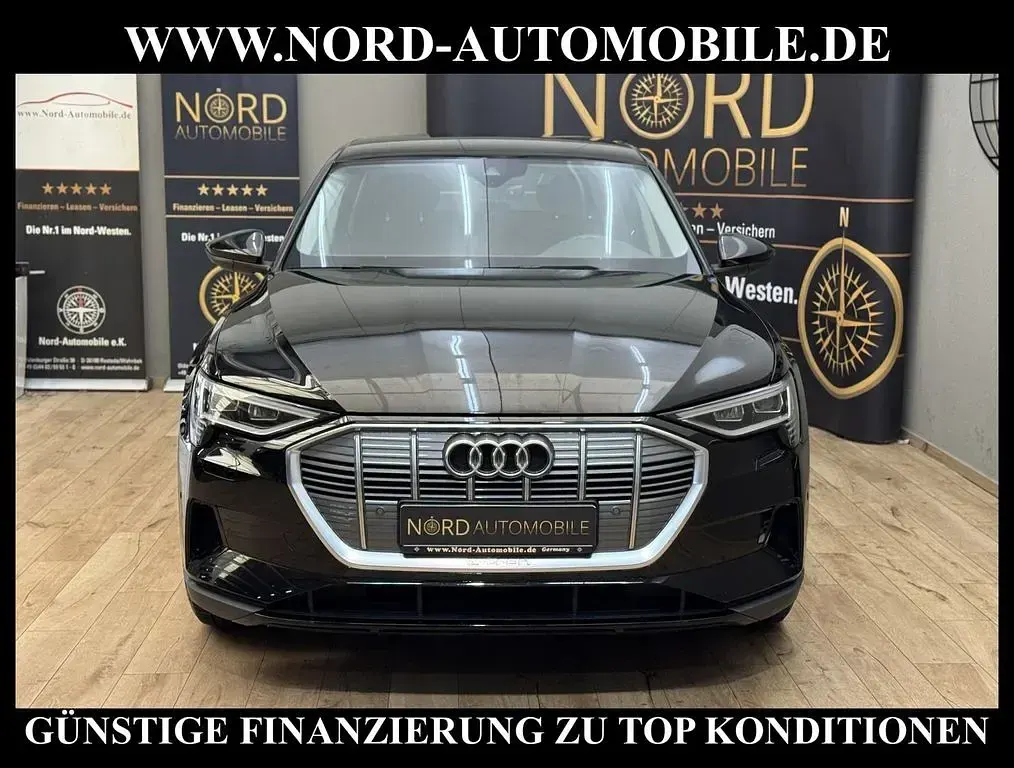 Używany Audi e-tron Sport 230 kW (313 KM) 2022 Czarny SUV