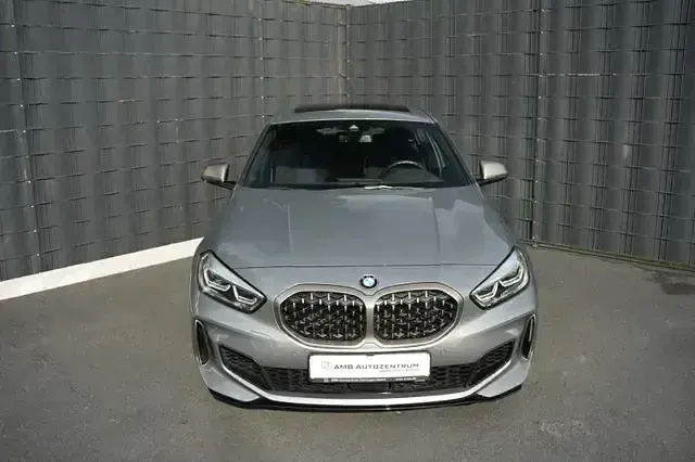 Gebraucht BMW M135 M Sport 306 PS (225 kW) 2023 Grau Kleinwagen