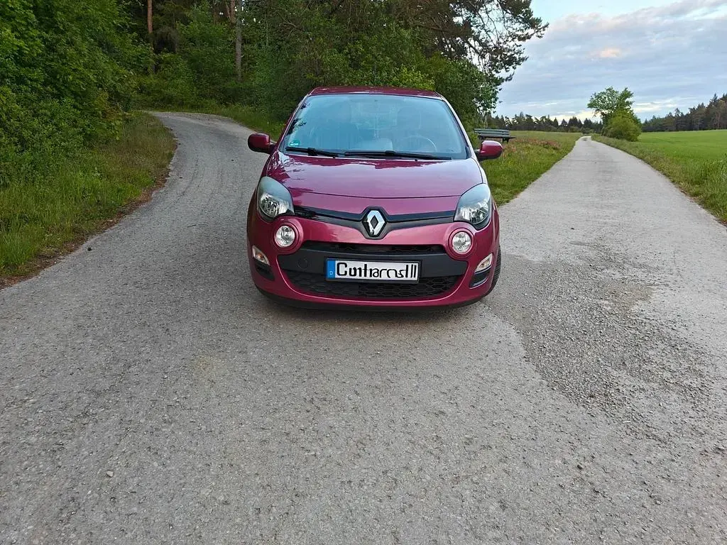 Gebraucht Renault Twingo Dynamique 75 PS (55 kW) 2013 Violet Kleinwagen