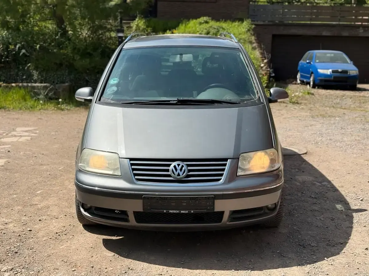 Gebraucht VW Sharan Freestyle 140 PS (102 kW) 2006 Grau Van / Kleinbus