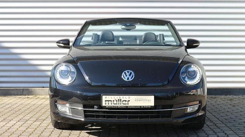 Gebraucht VW Beetle Cabriolet Design 150 PS (110 kW) 2017 Schwarz Cabrio