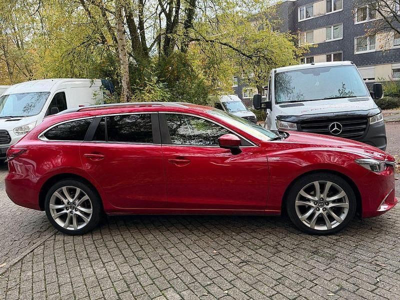 Gebraucht Mazda 6 Nakama 150 PS (110 kW) 2016 Rot Kombi