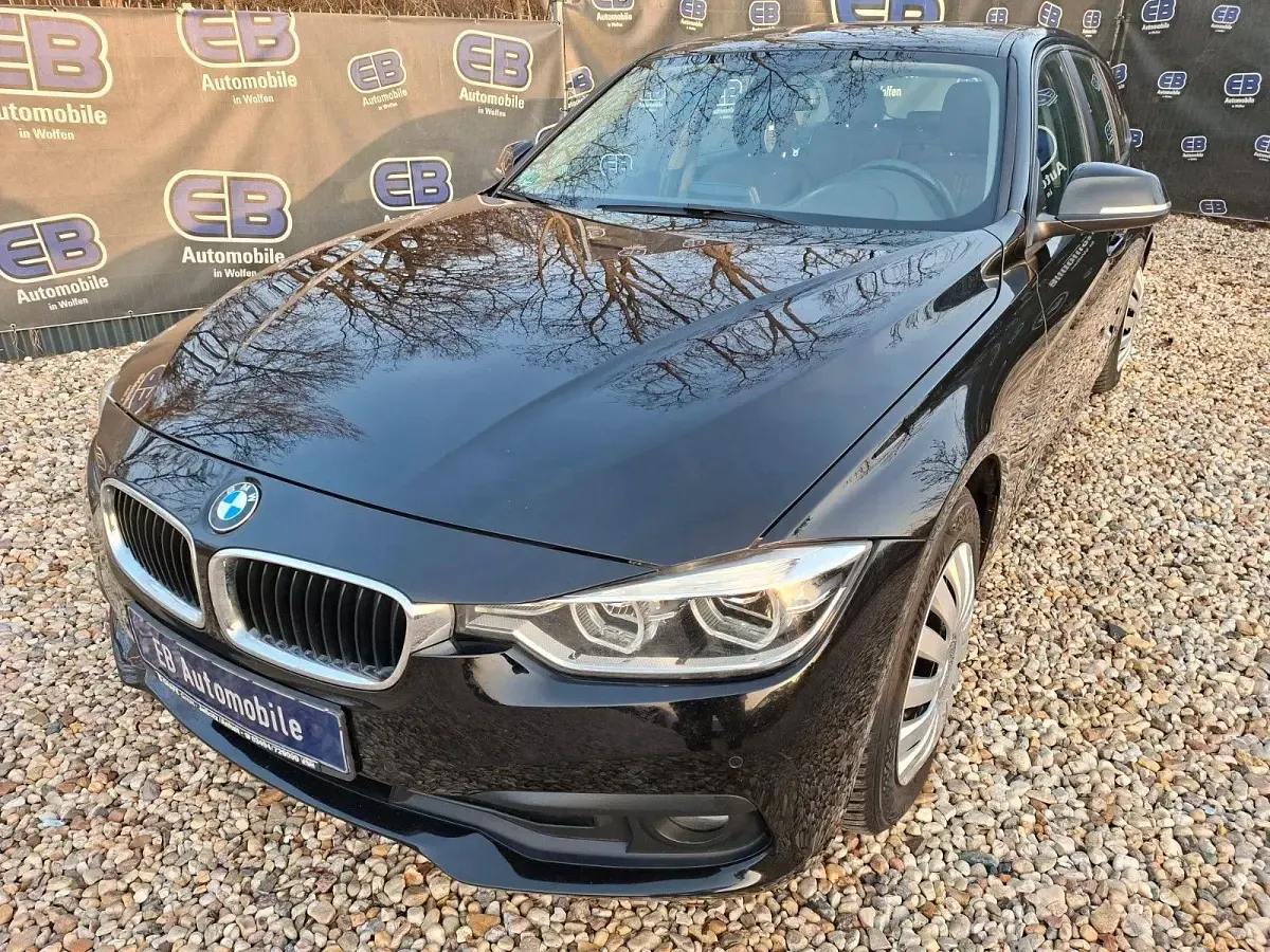 Second-hand BMW 320 Advantage 163 CP (119 kW) 2017 Negru Break