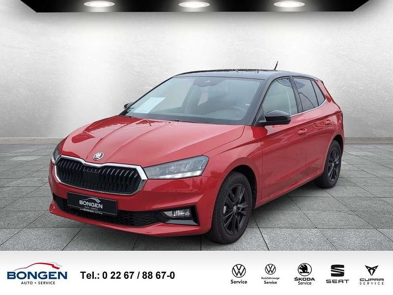 Velvet rot Gebraucht 2023 Skoda Fabia Style Kleinwagen | 20.690 € (Etwas zu teuer) - Bild 1/4