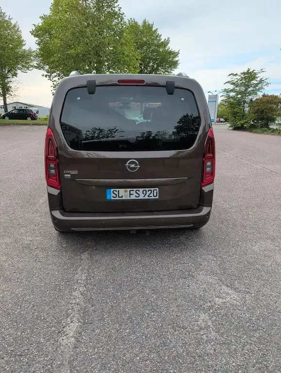 Gebraucht Opel Combo Life Edition 110 PS (80 kW) 2020 Braun Van / Kleinbus