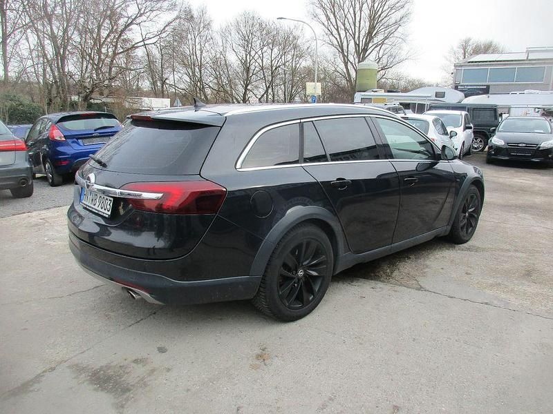 Gebraucht Opel Insignia Country Tourer Basis 250 PS (183 kW) 2014 Schwarz Kombi