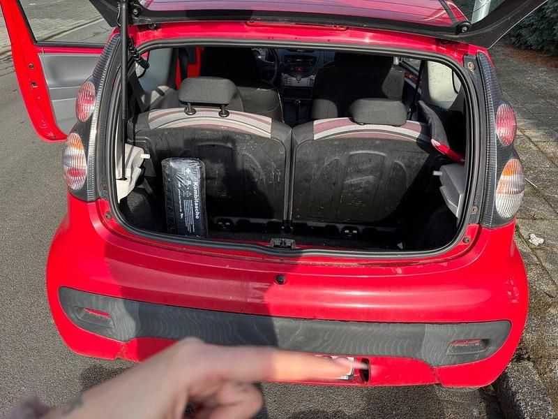 Gebraucht Citroën C1 68 PS (50 kW) 2010 Rot Kleinwagen