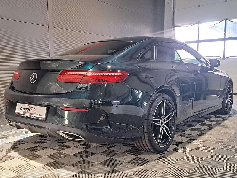 Gebraucht Mercedes E450 AMG line 367 PS (269 kW) 2019 Grün Coupé