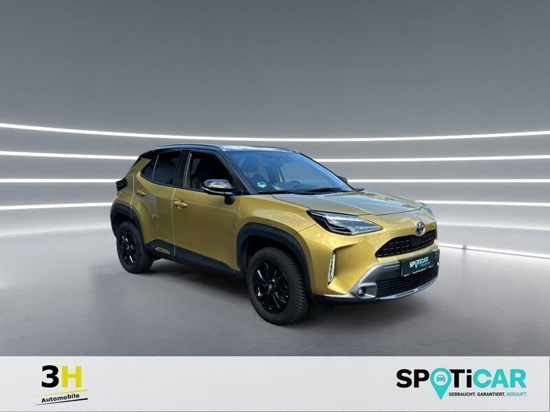 Gold Gebraucht 2022 Toyota Yaris Cross SUV | 22.990 € (Guter Preis) - Bild 1/4