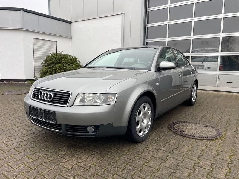 Gebraucht Audi A4 131 PS (96 kW) 2001 Grau Limousine
