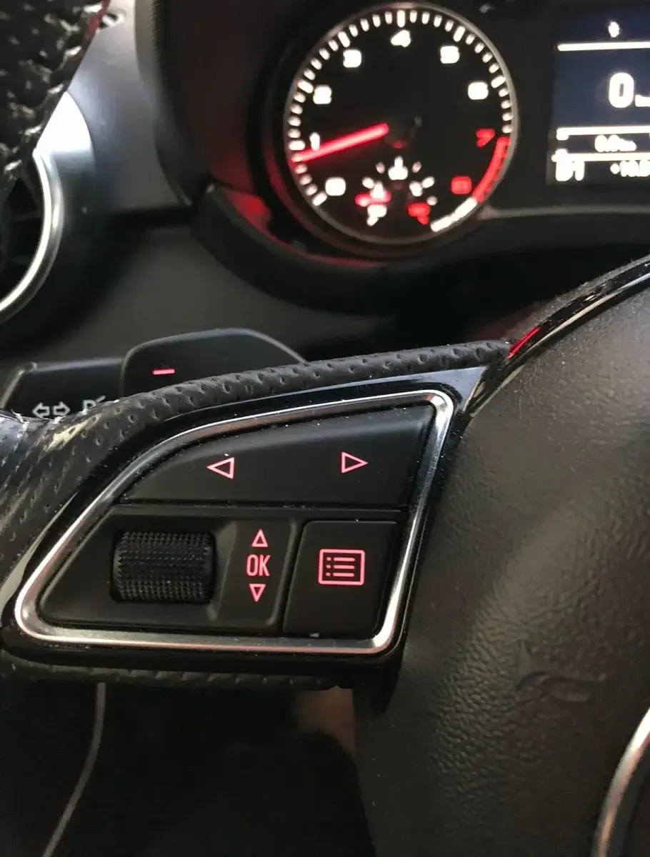Gebraucht Audi A1 Sportback S-Line 185 PS (136 kW) 2012 Weiß Kleinwagen