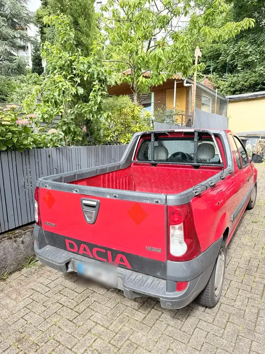 Gebraucht Dacia Logan 55 PS (40 kW) 2012 Rot Pickup