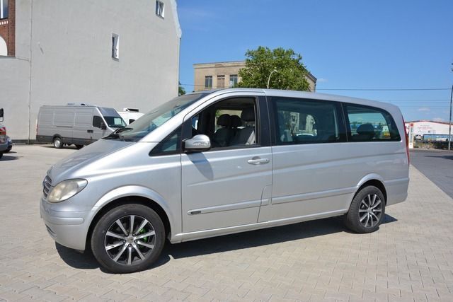 Gebraucht Mercedes Viano 150 PS (110 kW) 2004 Silber metallic Van / Kleinbus