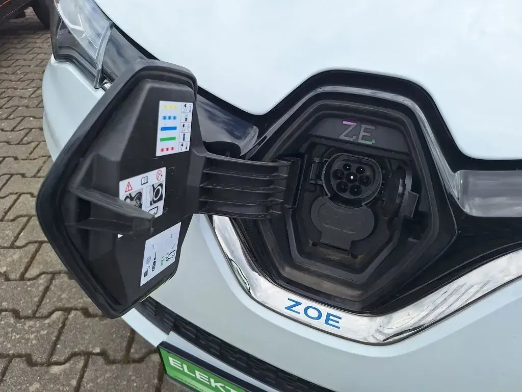 Usata Renault Zoe Experience 100 kW (136 CV) 2020 Bianco Utilitaria