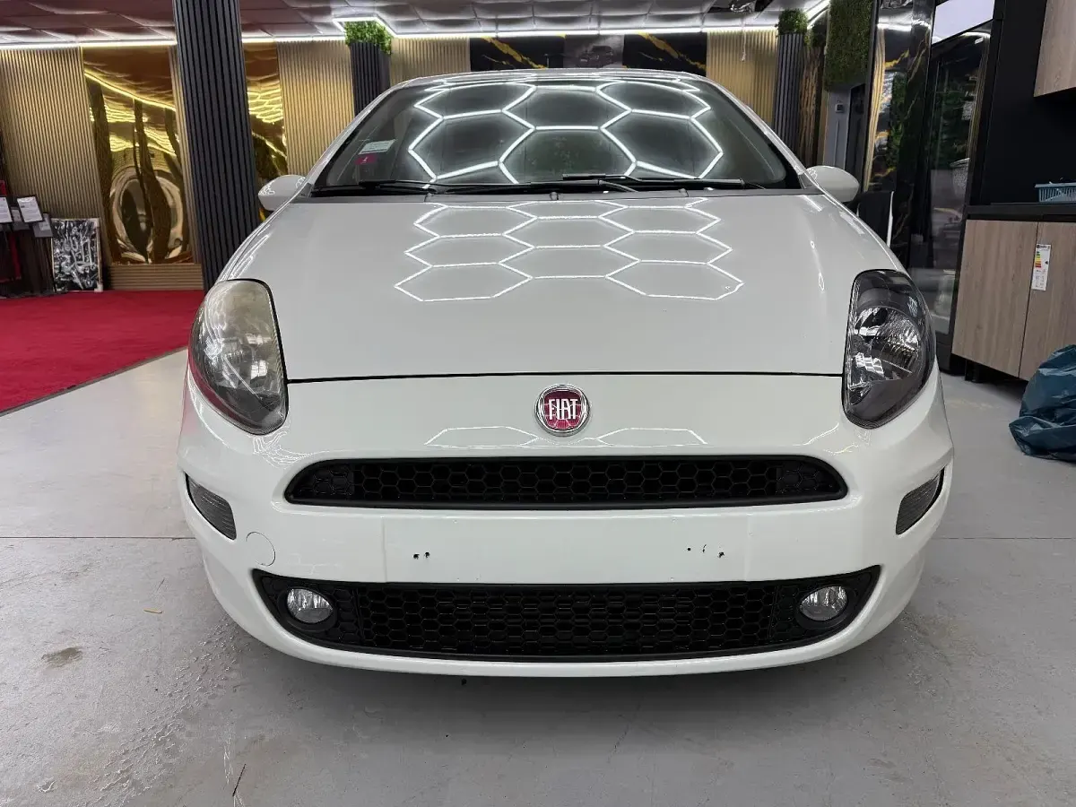 Gebraucht Fiat Punto Pop 84 PS (61 kW) 2012 Kleinwagen