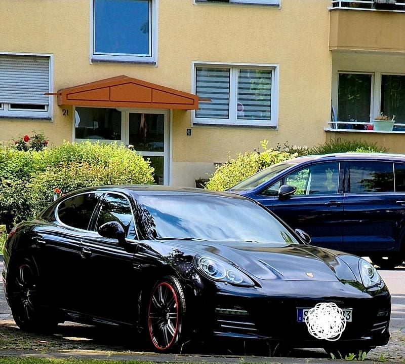 Schwarz Gebraucht 2009 Porsche Panamera Limousine | 25.777 € (Fairer Preis) - Bild 1/4