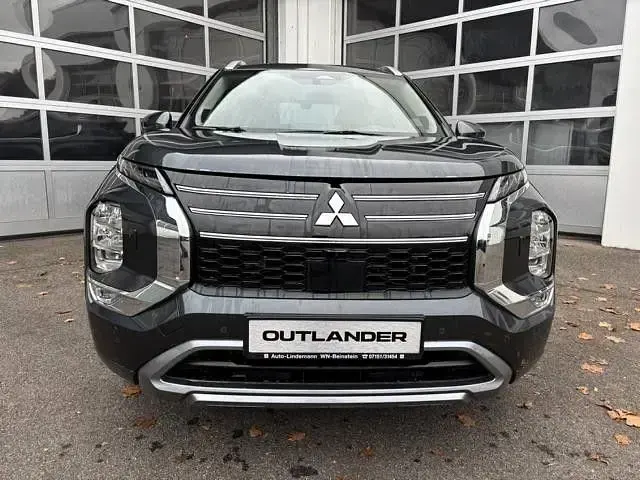 Neu Mitsubishi Outlander P-HEV Top 306 PS (225 kW) 2025 Grau SUV