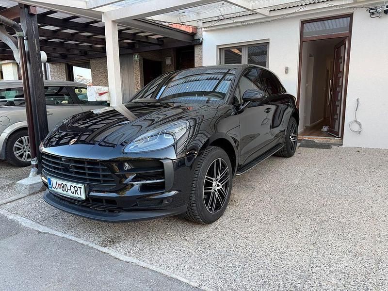 Gebraucht Porsche Macan 245 PS (180 kW) 2020 Schwarz SUV