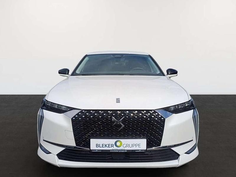 Gebraucht DS Automobiles DS4 Trocadero 131 PS (96 kW) 2022 Lack weiss perlglänzend/typ au Limousine