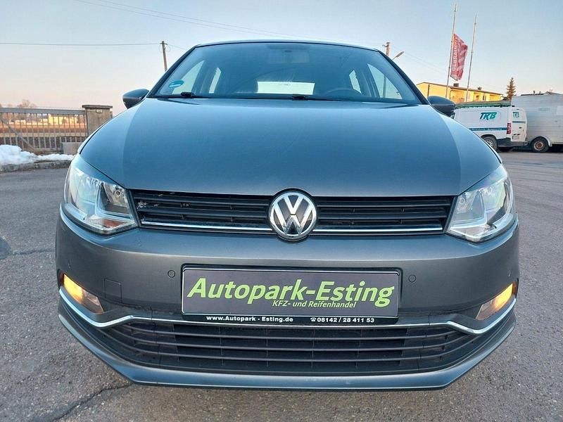 Gebraucht VW Polo Comfortline 90 PS (66 kW) 2015 Grau Kleinwagen