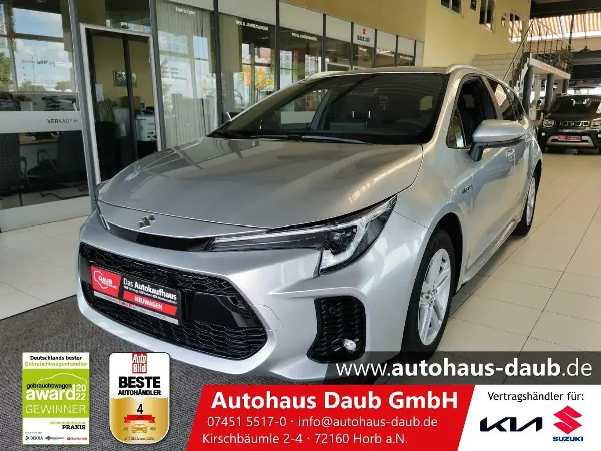 Gebraucht Suzuki Swace Comfort+ 140 PS (102 kW) 2024 Silver metallic Kombi