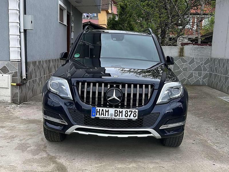 Blau Gebraucht 2012 Mercedes GLK220 SUV | 11.500 € (Fairer Preis) - Bild 1/4