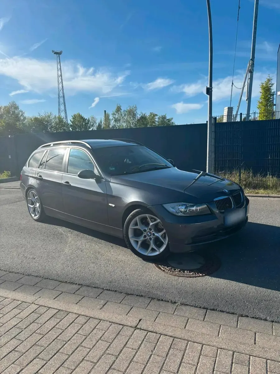 Occasion BMW 325 Shadowline 260 ch (191 kW) 2007 Gris Break