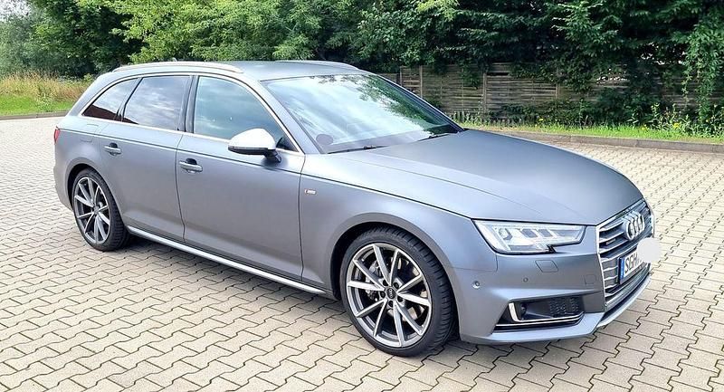 Grau Gebraucht 2016 Audi A4 Sport Kombi | 25.500 € (Fairer Preis) - Bild 1/4
