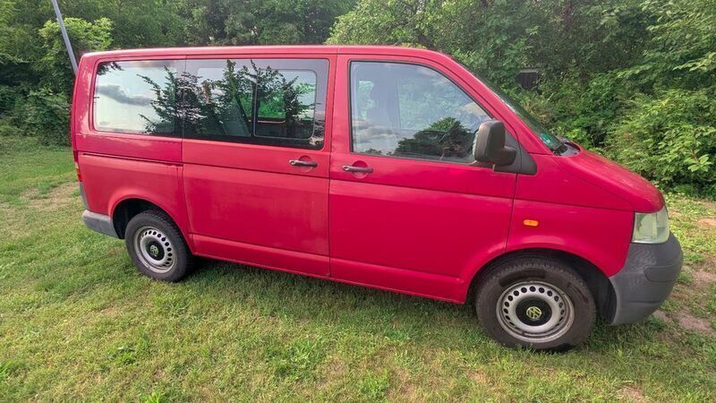 Rot Gebraucht 2005 VW T5 Van | 7.900 € (Guter Preis) - Bild 1/4