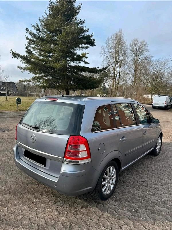 Gebraucht Opel Zafira 105 PS (77 kW) 2008 Blau Van / Kleinbus
