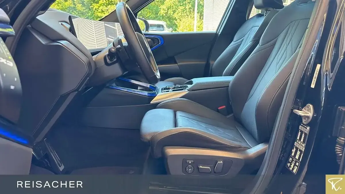 Gebraucht BMW X3 M Sport 197 PS (144 kW) 2025 Schwarz SUV