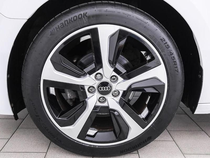 Gebraucht Audi A1 Sportback Advanced 110 PS (80 kW) 2021 Weiss Kleinwagen