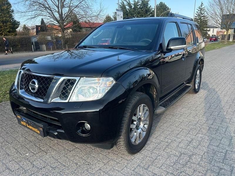 Gebraucht Nissan Pathfinder 190 PS (139 kW) 2012 Schwarz SUV