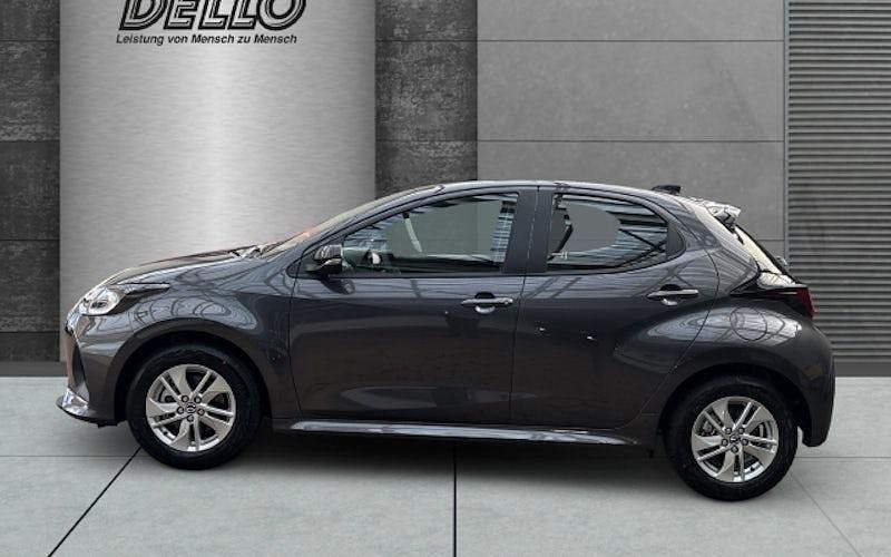 Neu Mazda 2 Center-Line 116 PS (85 kW) 2026 Lead grey Kleinwagen