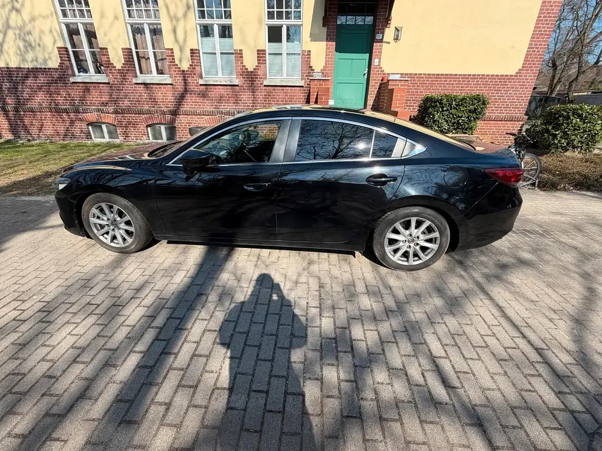 Gebraucht Mazda 6 150 PS (110 kW) 2016 Schwarz Limousine