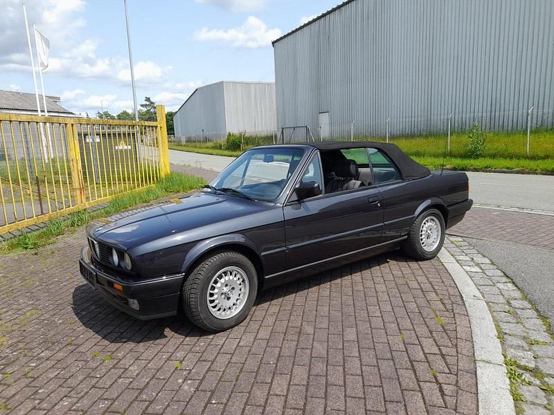 Gebraucht 1992 BMW 318 Cabriolet Cabrio | 13.450 € - Bild 1/4