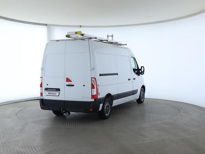 Gebraucht Renault Master 131 PS (96 kW) 2019 Mineral weiss Van / Kleinbus