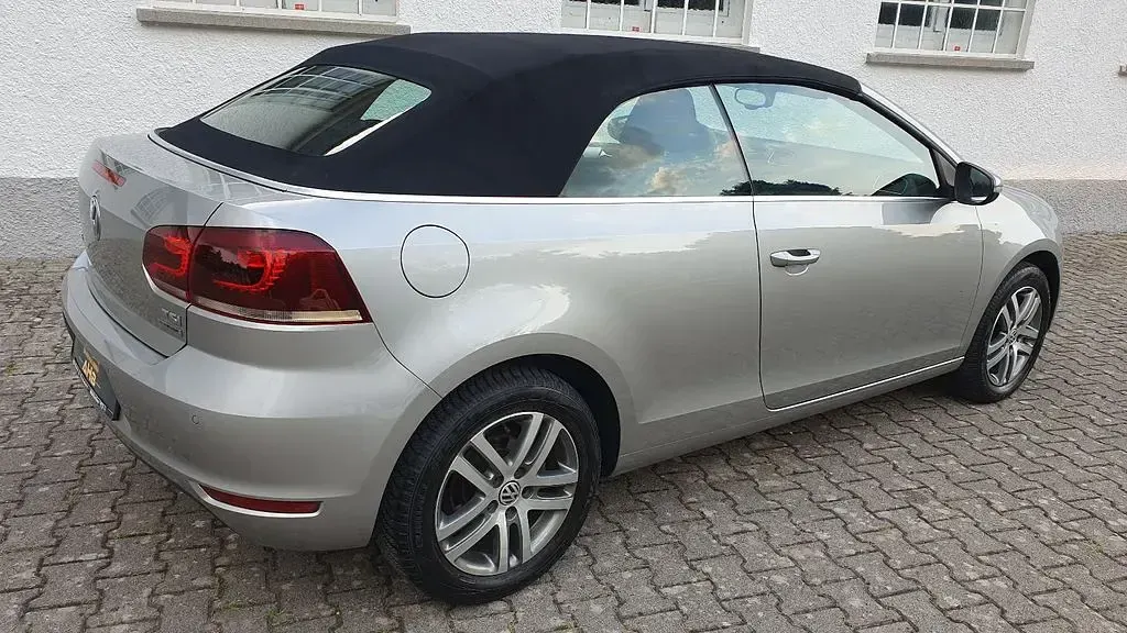 Gebraucht VW Golf Cabriolet 105 PS (77 kW) 2011 Silber Cabrio