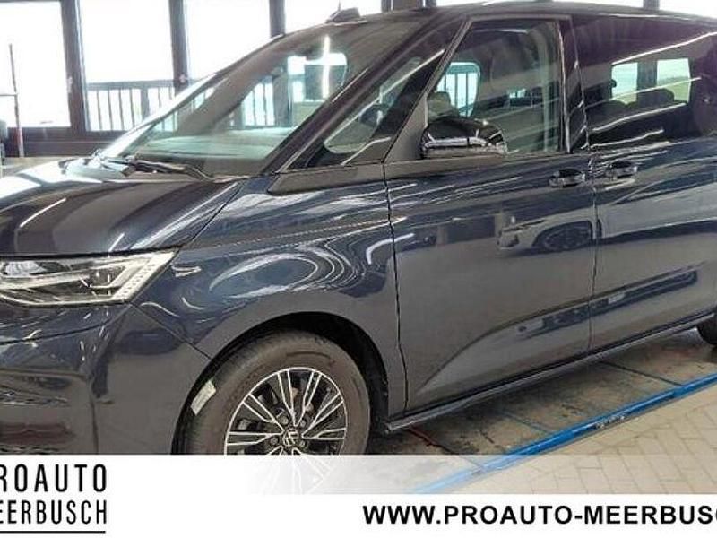 Usata VW Multivan 150 CV (110 kW) 2023 Blu Monovolume