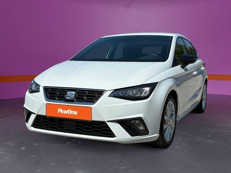 "nevada" weiss Gebraucht 2024 Seat Ibiza FR Limousine | 16.930 € (Guter Preis) - Bild 1/4