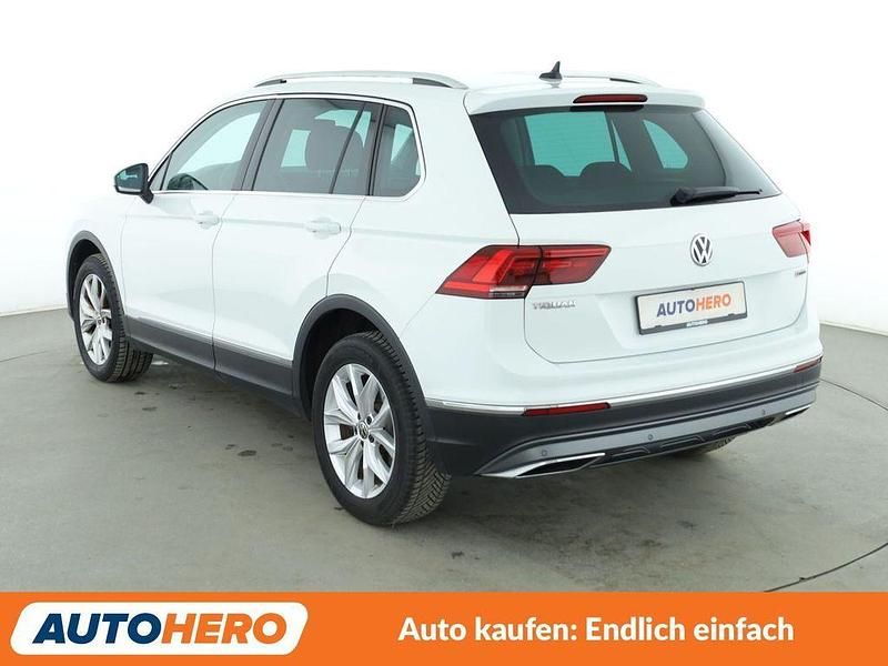 Gebraucht VW Tiguan Highline 230 PS (169 kW) 2021 Weiß SUV