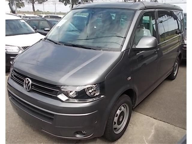 Gebraucht VW T5 Comfortline 140 PS (102 kW) 2015 Grau metallic Van