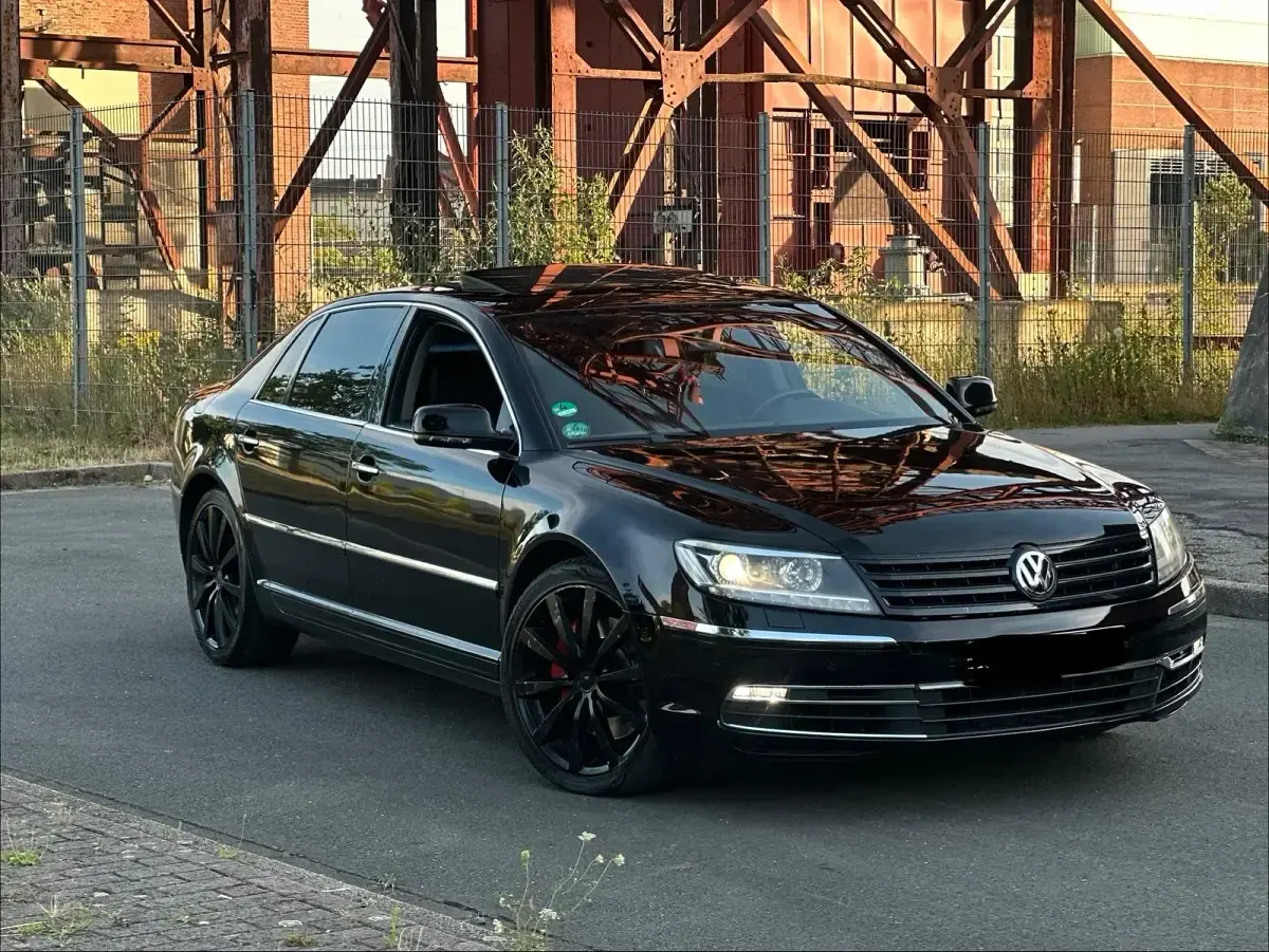 Gebraucht VW Phaeton 245 PS (180 kW) 2014 Schwarz Limousine
