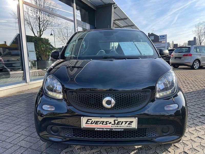 Gebraucht Smart ForFour 71 PS (52 kW) 2015 Schwarz Kleinwagen
