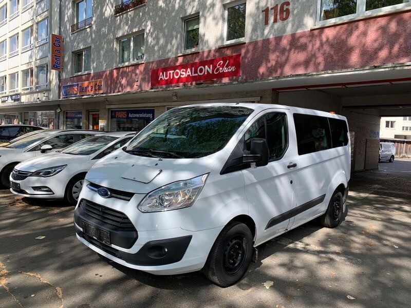 Weiß Gebraucht 2014 Ford 300 Trend Kombi | 10.990 € (Guter Preis) - Bild 1/4