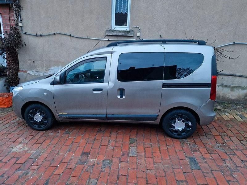 Gebraucht Dacia Dokker 116 PS (85 kW) 2014 Grau Van / Kleinbus