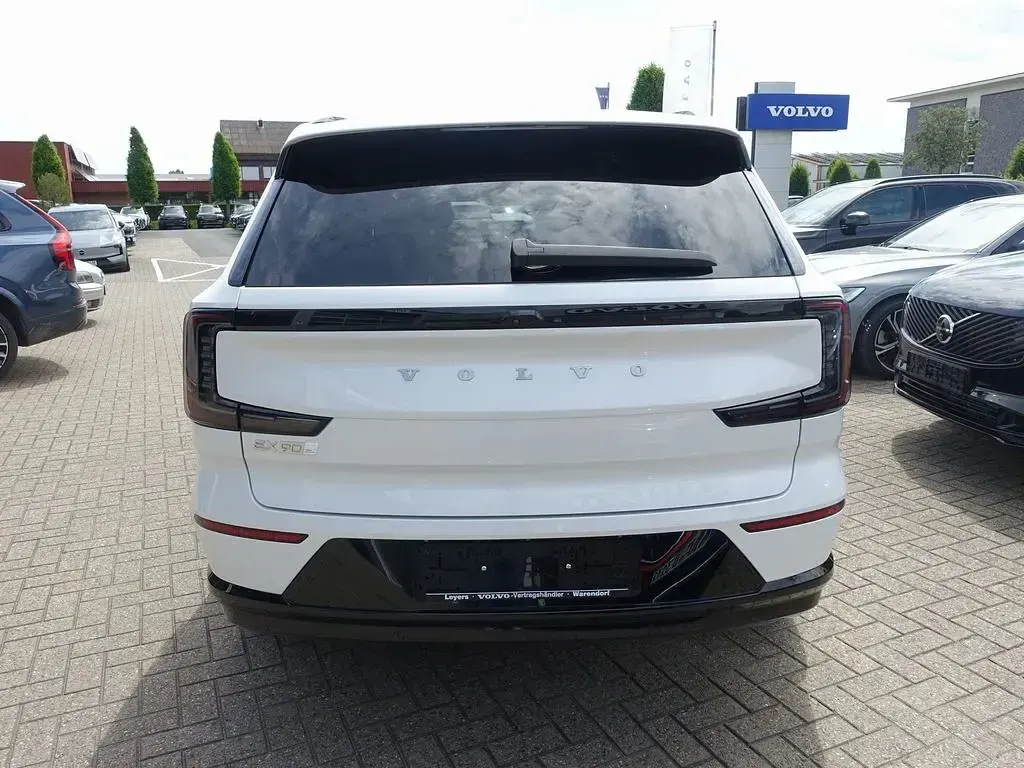 Gebraucht Volvo EX90 Performance 380 kW (517 PS) 2025 Crystal white SUV